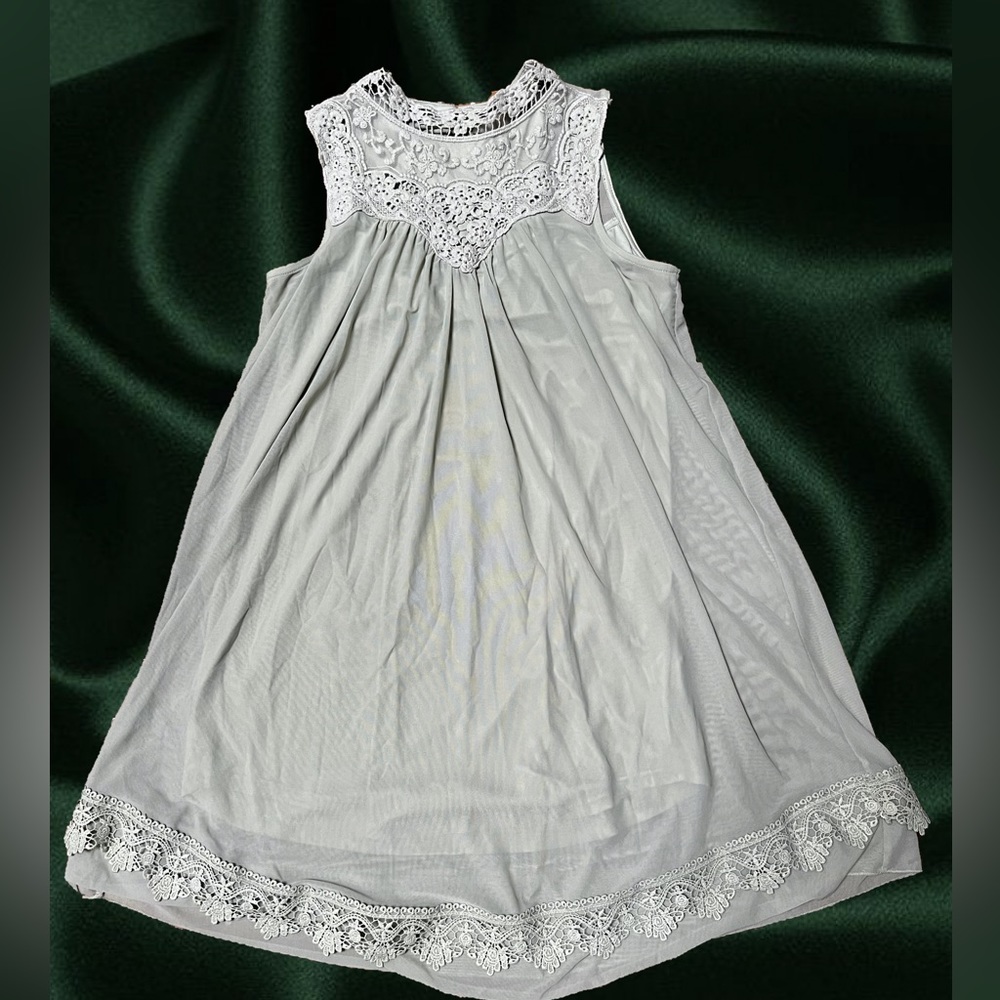 Altar’d State Seafoam Pastel Green Crochet Lace and Mesh Dress Size Medium